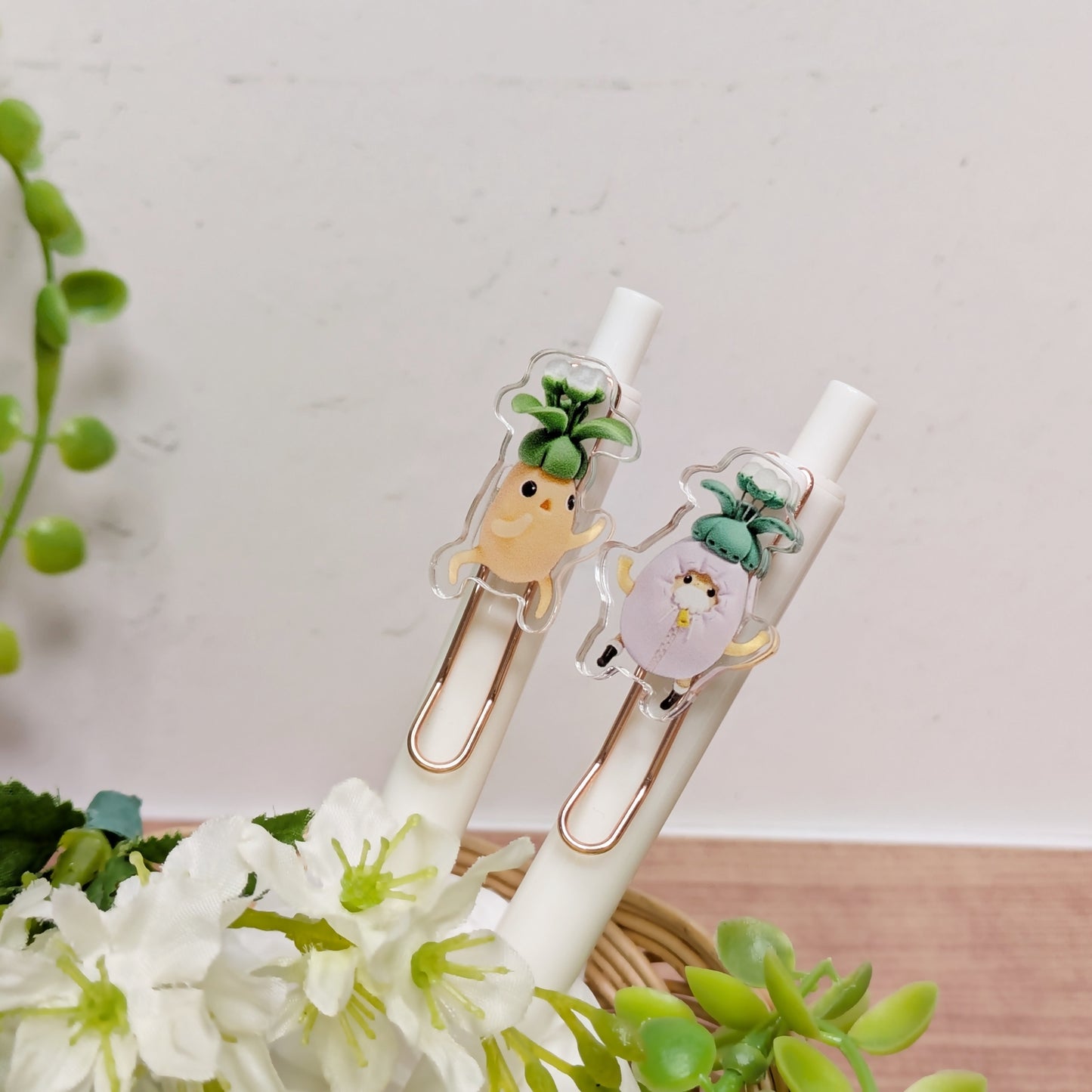 ボールペン ノームさん or マンゴラドラ