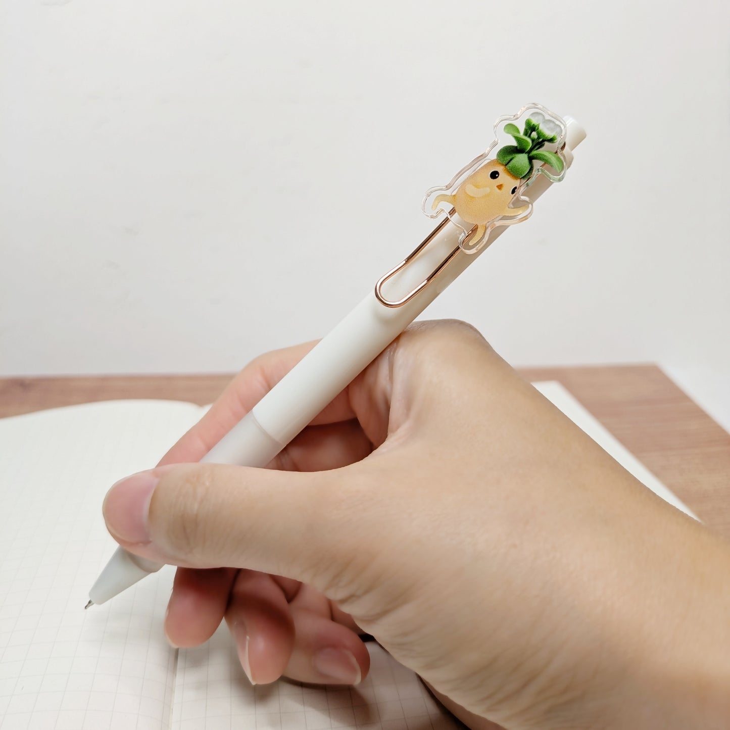 ボールペン　ノームさん or マンゴラドラ